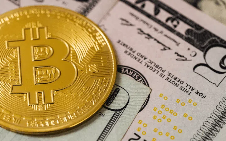 Bitcoin-casinoer tilbyr bonuser.